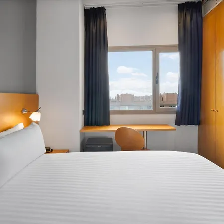 B&B Hotel Barcelona Mollet Porta De Gallecs Mollet del Valles Exterior photo