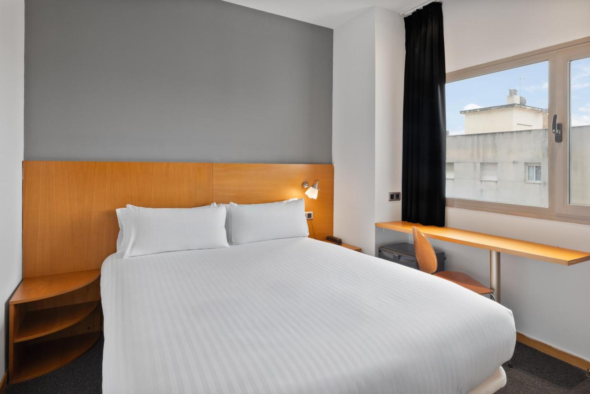 Hotel Barcelona Mollet Porta De Gallecs 3*